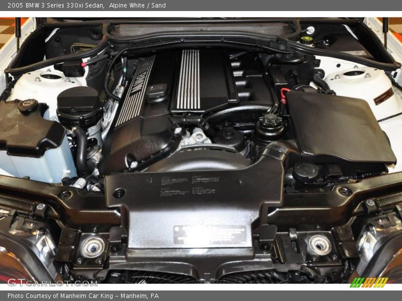 Alpine White / Sand 2005 BMW 3 Series 330xi Sedan