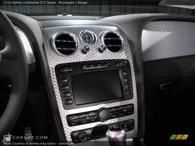 Moonbeam / Beluga 2010 Bentley Continental GTC Speed