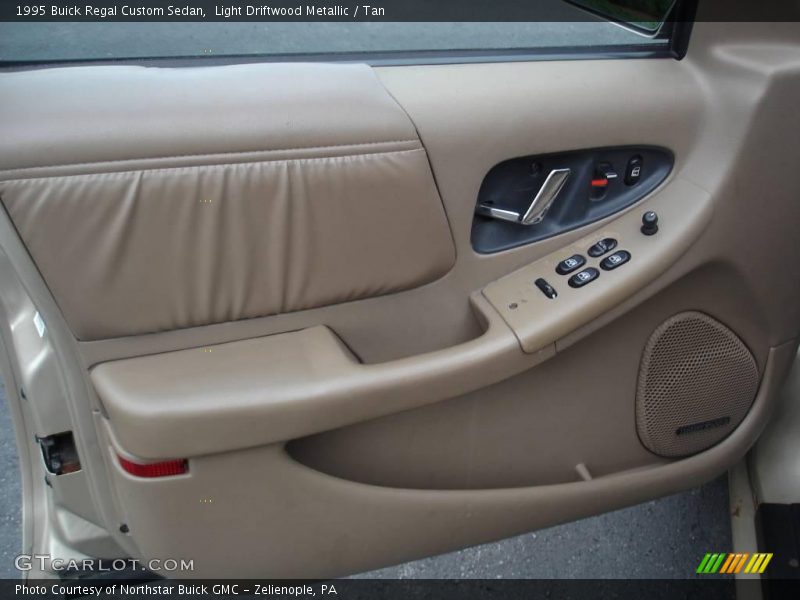 Light Driftwood Metallic / Tan 1995 Buick Regal Custom Sedan