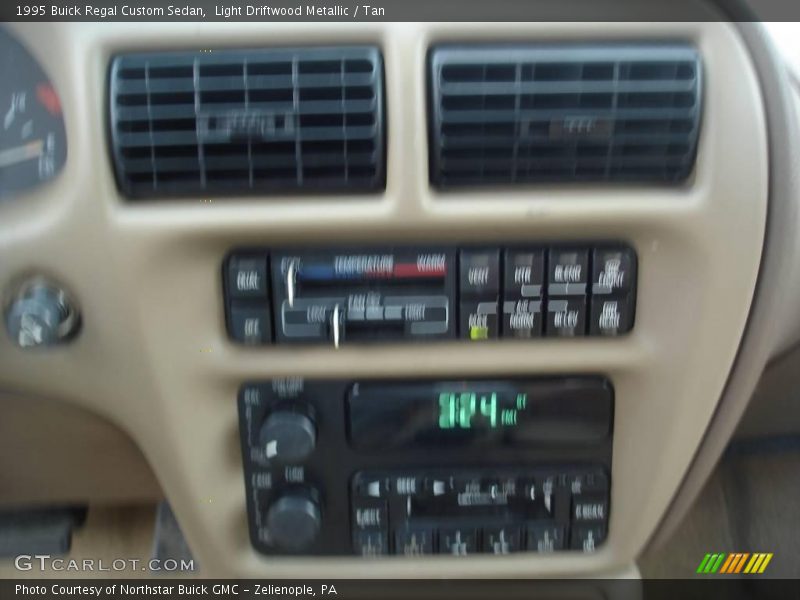 Light Driftwood Metallic / Tan 1995 Buick Regal Custom Sedan