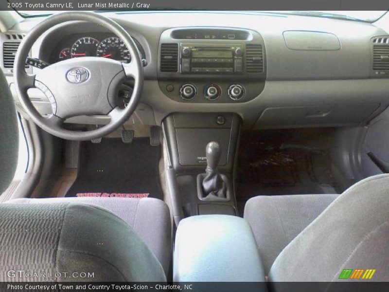 Lunar Mist Metallic / Gray 2005 Toyota Camry LE
