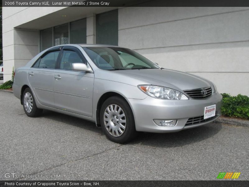 Lunar Mist Metallic / Stone Gray 2006 Toyota Camry XLE