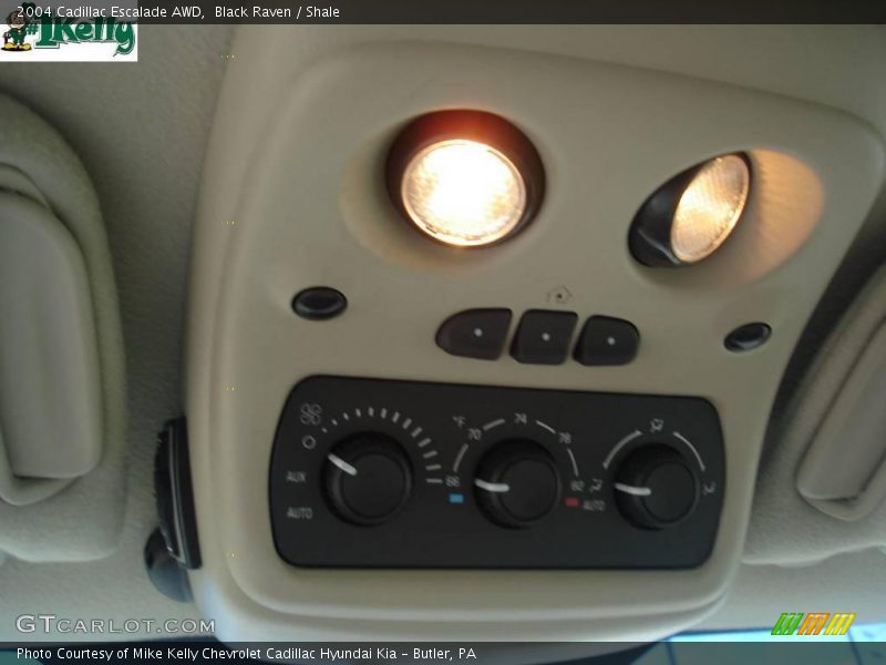 Black Raven / Shale 2004 Cadillac Escalade AWD
