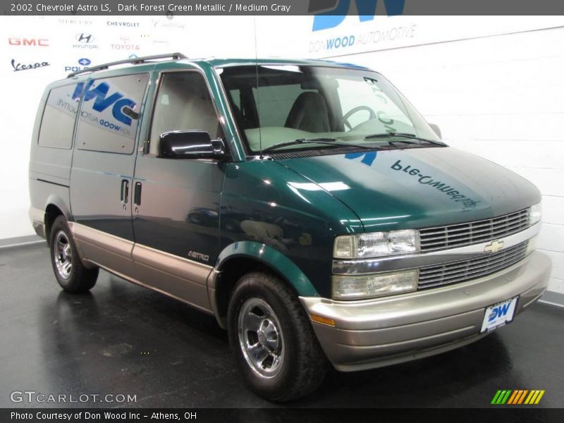 Dark Forest Green Metallic / Medium Gray 2002 Chevrolet Astro LS