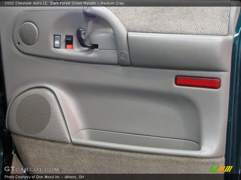Dark Forest Green Metallic / Medium Gray 2002 Chevrolet Astro LS