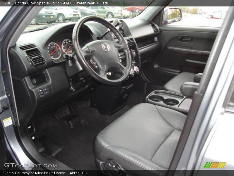Pewter Pearl / Black 2005 Honda CR-V Special Edition 4WD