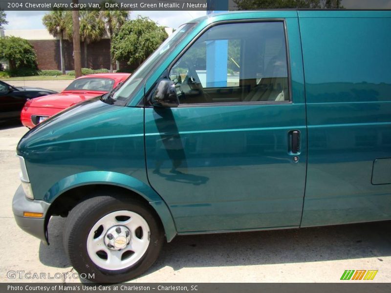 Dark Forest Green Metallic / Neutral 2004 Chevrolet Astro Cargo Van