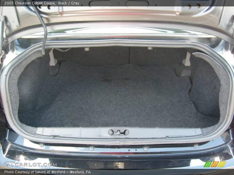 Black / Gray 2005 Chevrolet Cobalt Coupe