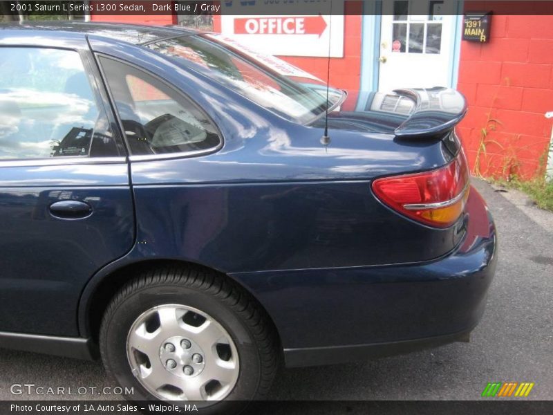 Dark Blue / Gray 2001 Saturn L Series L300 Sedan