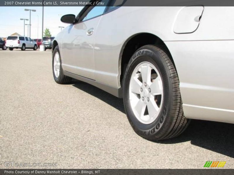Silverstone Metallic / Gray 2007 Chevrolet Monte Carlo LS