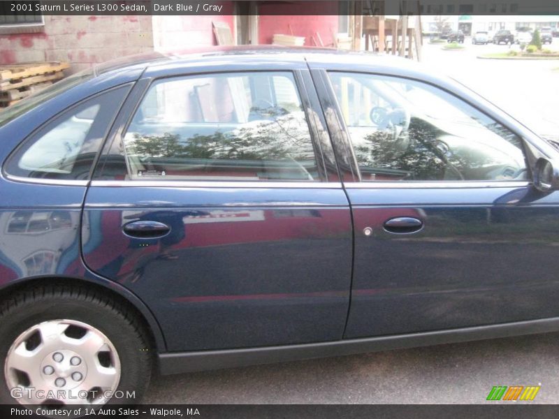 Dark Blue / Gray 2001 Saturn L Series L300 Sedan