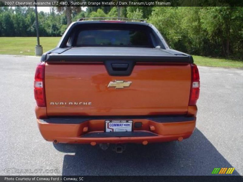 Sunburst Orange Metallic / Dark Titanium/Light Titanium 2007 Chevrolet Avalanche LTZ 4WD