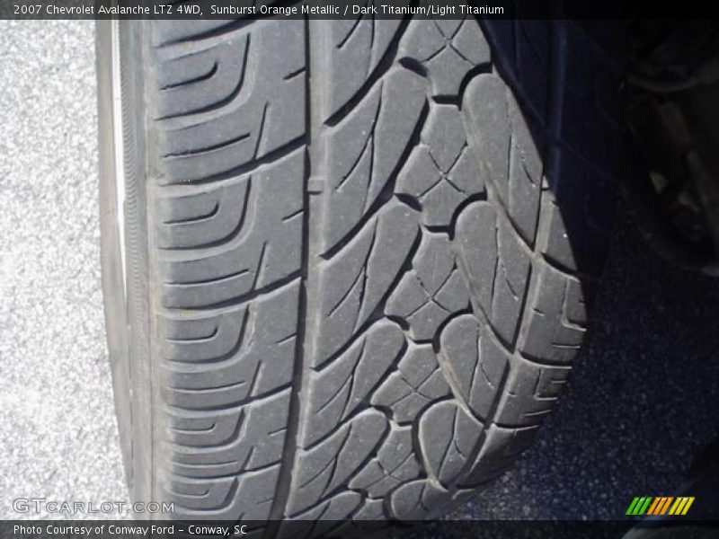 Sunburst Orange Metallic / Dark Titanium/Light Titanium 2007 Chevrolet Avalanche LTZ 4WD