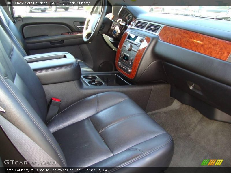 Black / Ebony 2007 Chevrolet Suburban 1500 LT