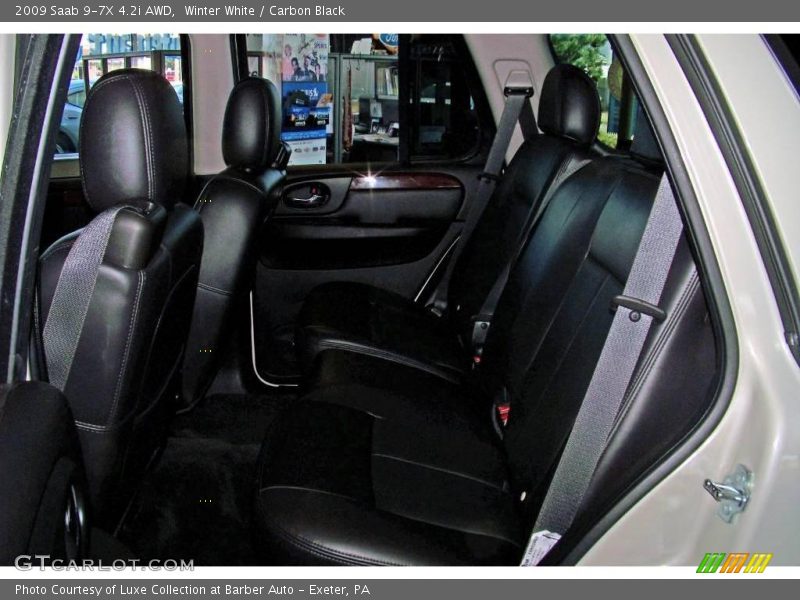 Winter White / Carbon Black 2009 Saab 9-7X 4.2i AWD