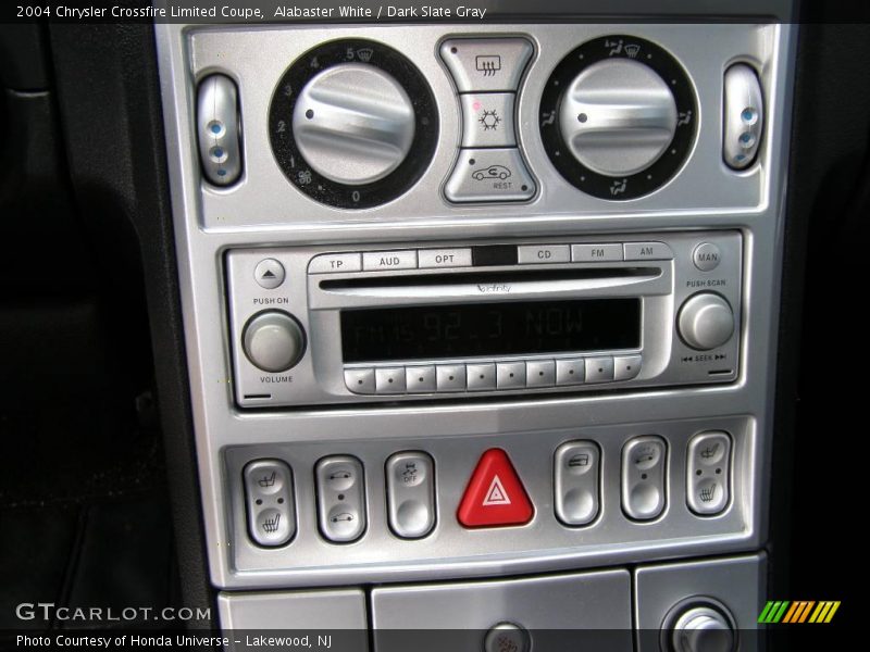Alabaster White / Dark Slate Gray 2004 Chrysler Crossfire Limited Coupe