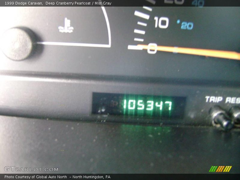 Deep Cranberry Pearlcoat / Mist Gray 1999 Dodge Caravan