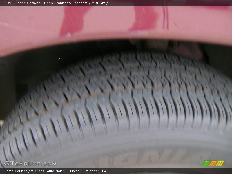 Deep Cranberry Pearlcoat / Mist Gray 1999 Dodge Caravan