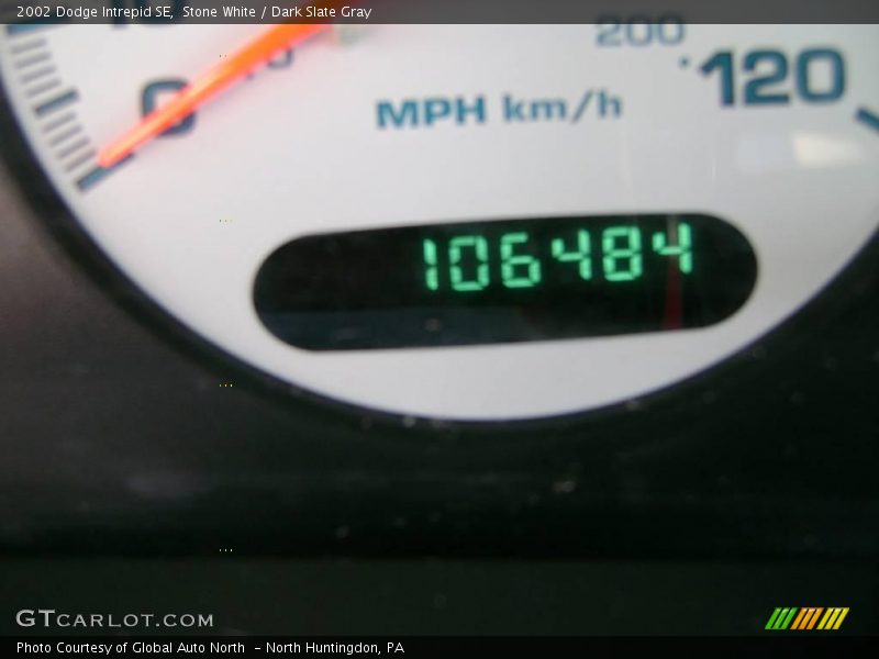 Stone White / Dark Slate Gray 2002 Dodge Intrepid SE