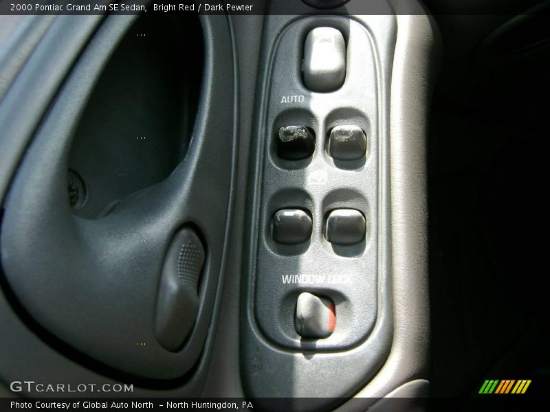 Bright Red / Dark Pewter 2000 Pontiac Grand Am SE Sedan