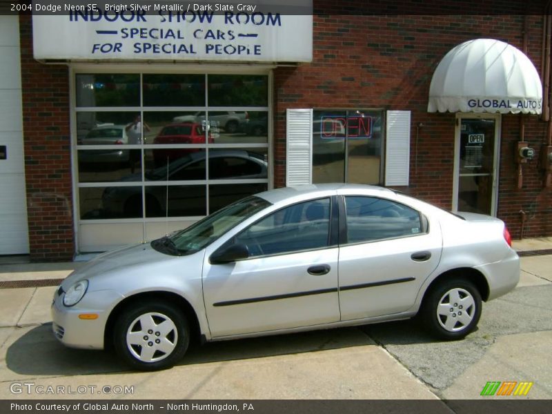 Bright Silver Metallic / Dark Slate Gray 2004 Dodge Neon SE