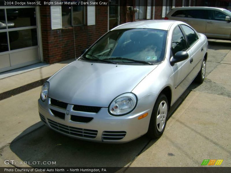 Bright Silver Metallic / Dark Slate Gray 2004 Dodge Neon SE