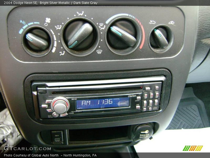Bright Silver Metallic / Dark Slate Gray 2004 Dodge Neon SE