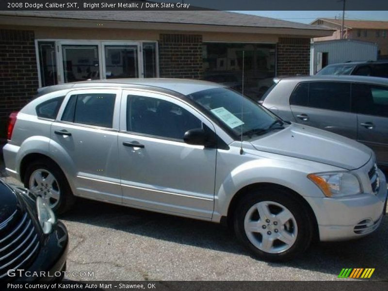Bright Silver Metallic / Dark Slate Gray 2008 Dodge Caliber SXT