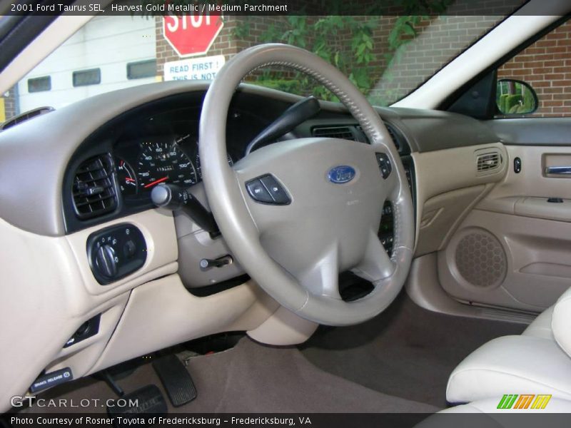 Harvest Gold Metallic / Medium Parchment 2001 Ford Taurus SEL