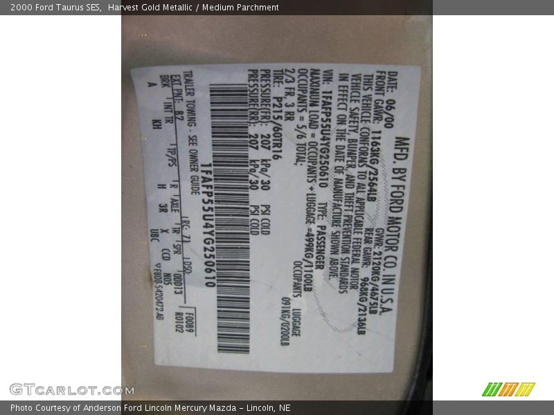 Harvest Gold Metallic / Medium Parchment 2000 Ford Taurus SES