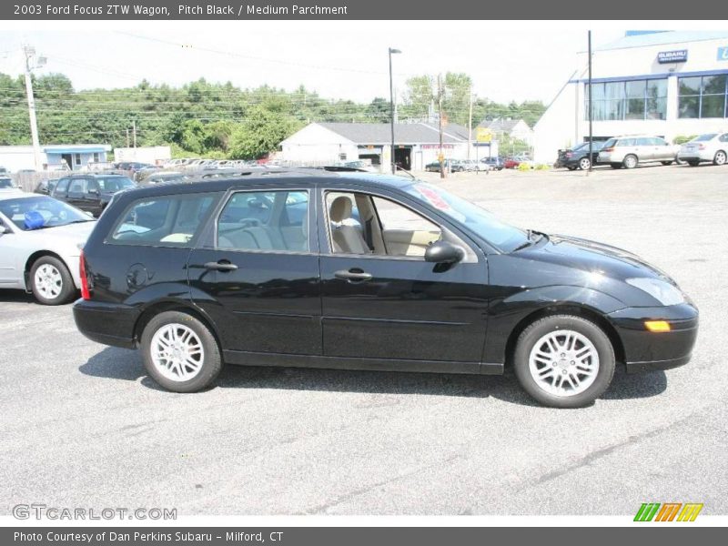 Pitch Black / Medium Parchment 2003 Ford Focus ZTW Wagon