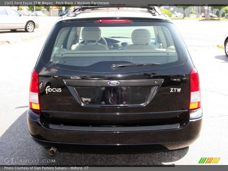 Pitch Black / Medium Parchment 2003 Ford Focus ZTW Wagon