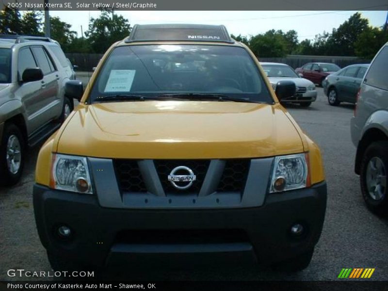 Solar Yellow / Steel/Graphite 2005 Nissan Xterra SE