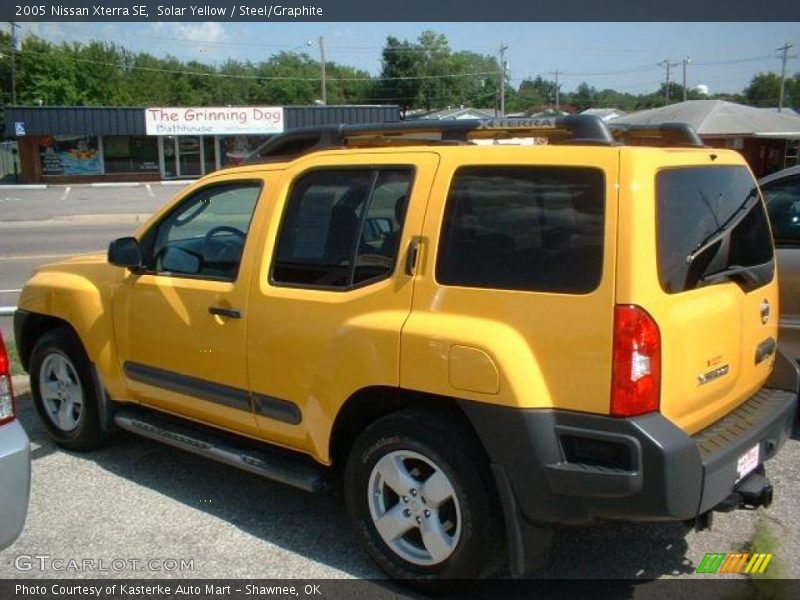 Solar Yellow / Steel/Graphite 2005 Nissan Xterra SE