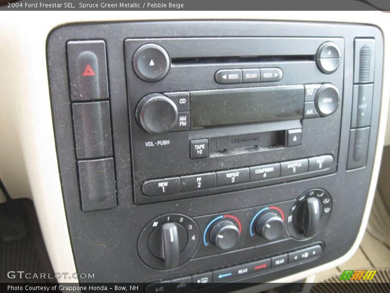 Spruce Green Metallic / Pebble Beige 2004 Ford Freestar SEL