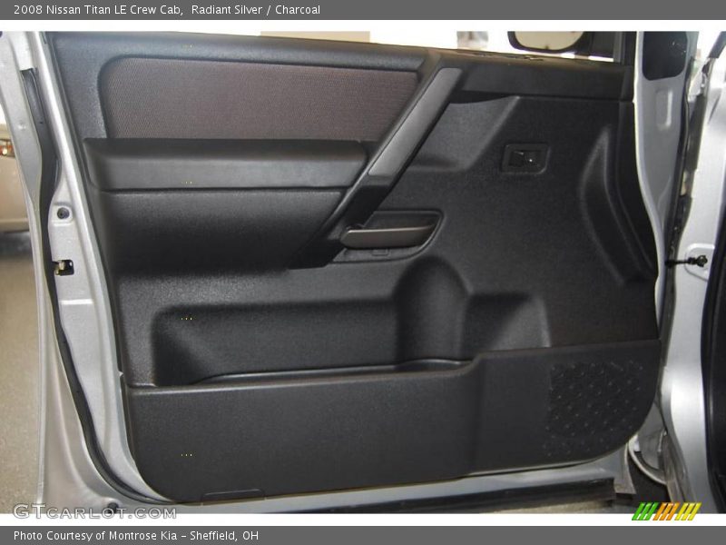 Radiant Silver / Charcoal 2008 Nissan Titan LE Crew Cab