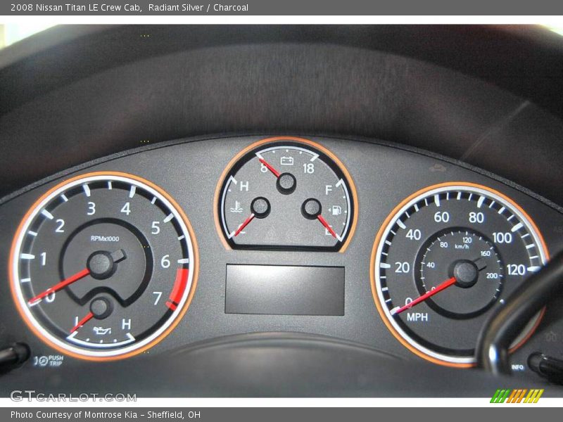 Radiant Silver / Charcoal 2008 Nissan Titan LE Crew Cab