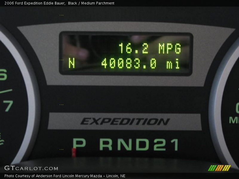 Black / Medium Parchment 2006 Ford Expedition Eddie Bauer