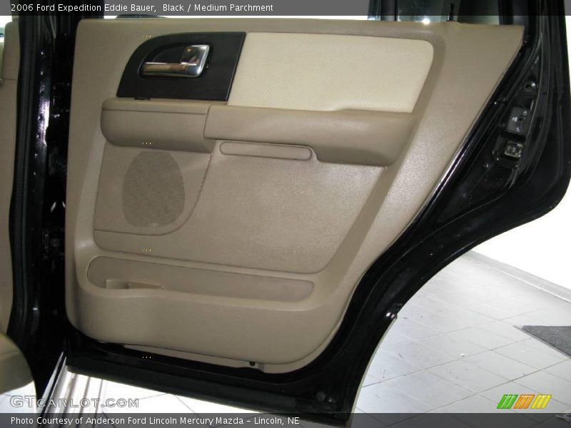 Black / Medium Parchment 2006 Ford Expedition Eddie Bauer
