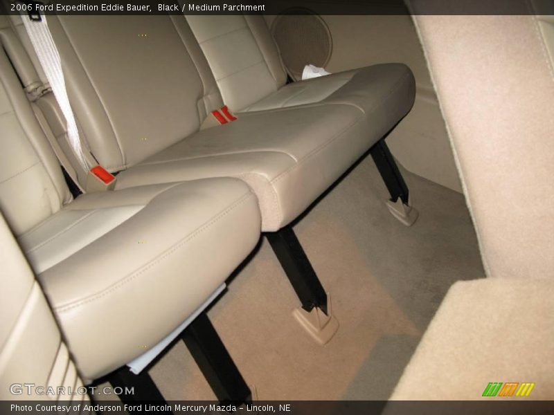 Black / Medium Parchment 2006 Ford Expedition Eddie Bauer