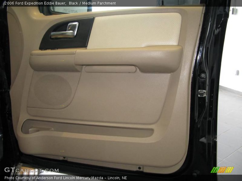 Black / Medium Parchment 2006 Ford Expedition Eddie Bauer