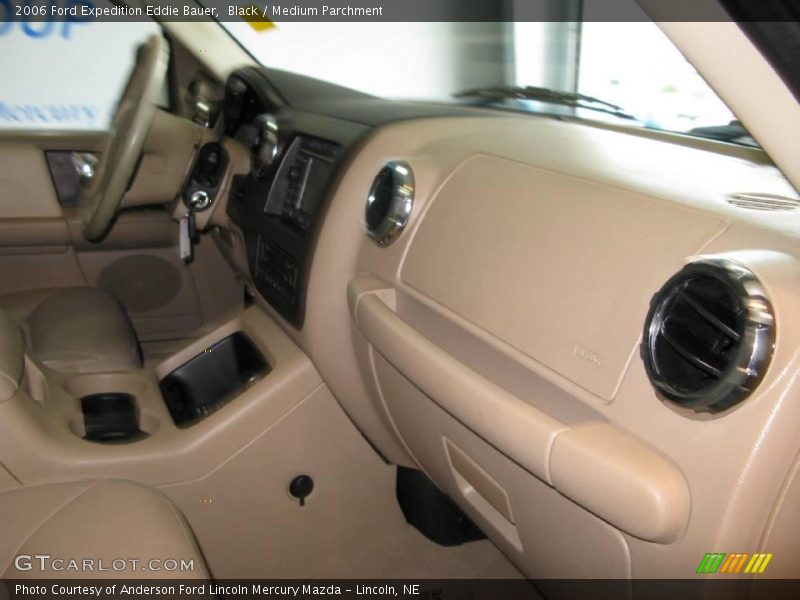 Black / Medium Parchment 2006 Ford Expedition Eddie Bauer