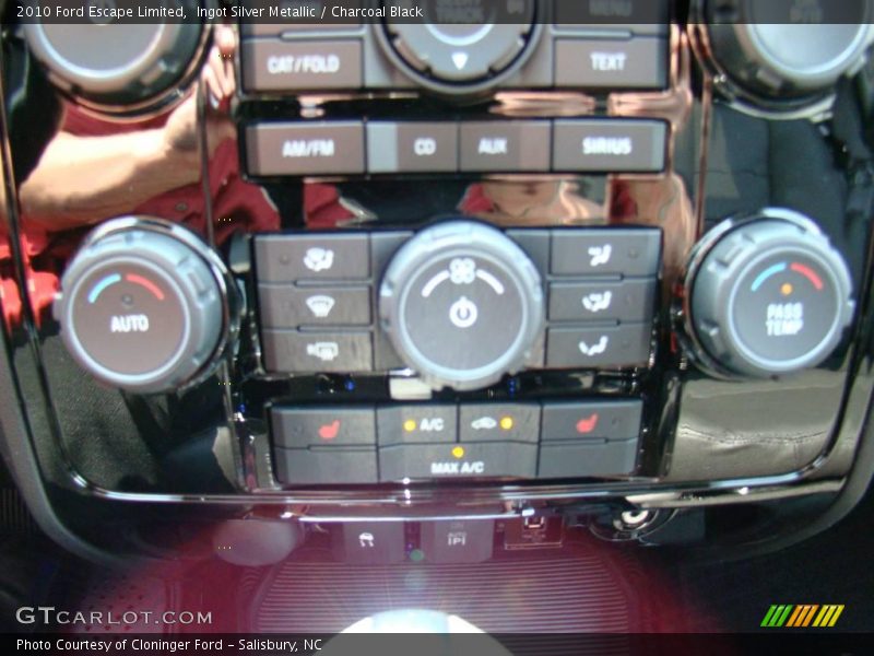 Ingot Silver Metallic / Charcoal Black 2010 Ford Escape Limited