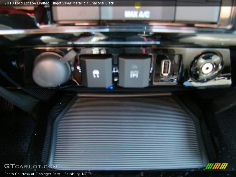 Ingot Silver Metallic / Charcoal Black 2010 Ford Escape Limited