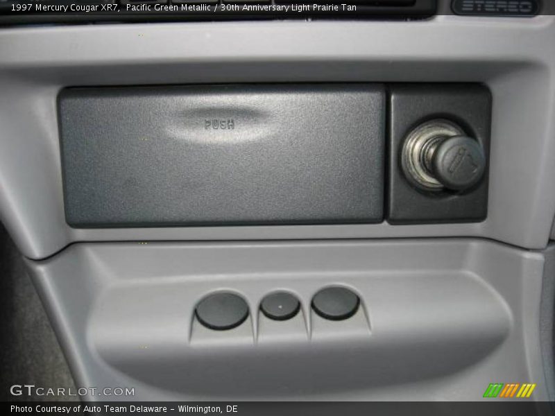 Pacific Green Metallic / 30th Anniversary Light Prairie Tan 1997 Mercury Cougar XR7