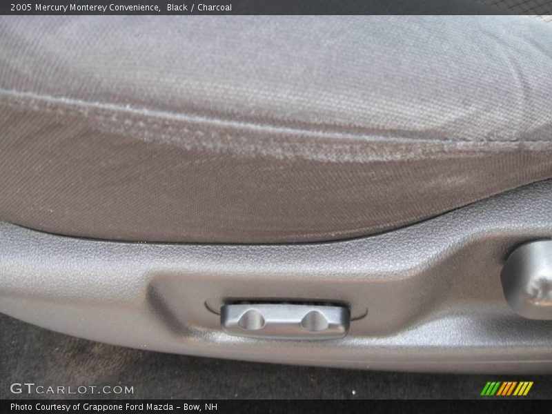 Black / Charcoal 2005 Mercury Monterey Convenience