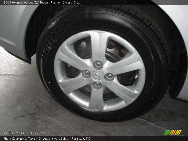 Platinum Silver / Gray 2008 Hyundai Accent GLS Sedan