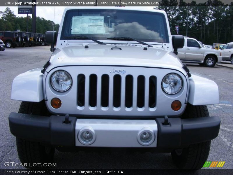 Bright Silver Metallic / Dark Slate Gray/Medium Slate Gray 2009 Jeep Wrangler Sahara 4x4