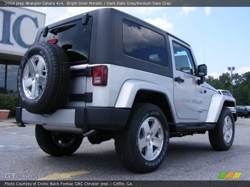 Bright Silver Metallic / Dark Slate Gray/Medium Slate Gray 2009 Jeep Wrangler Sahara 4x4