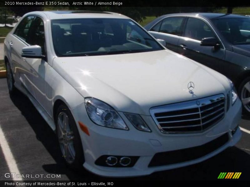 Arctic White / Almond Beige 2010 Mercedes-Benz E 350 Sedan